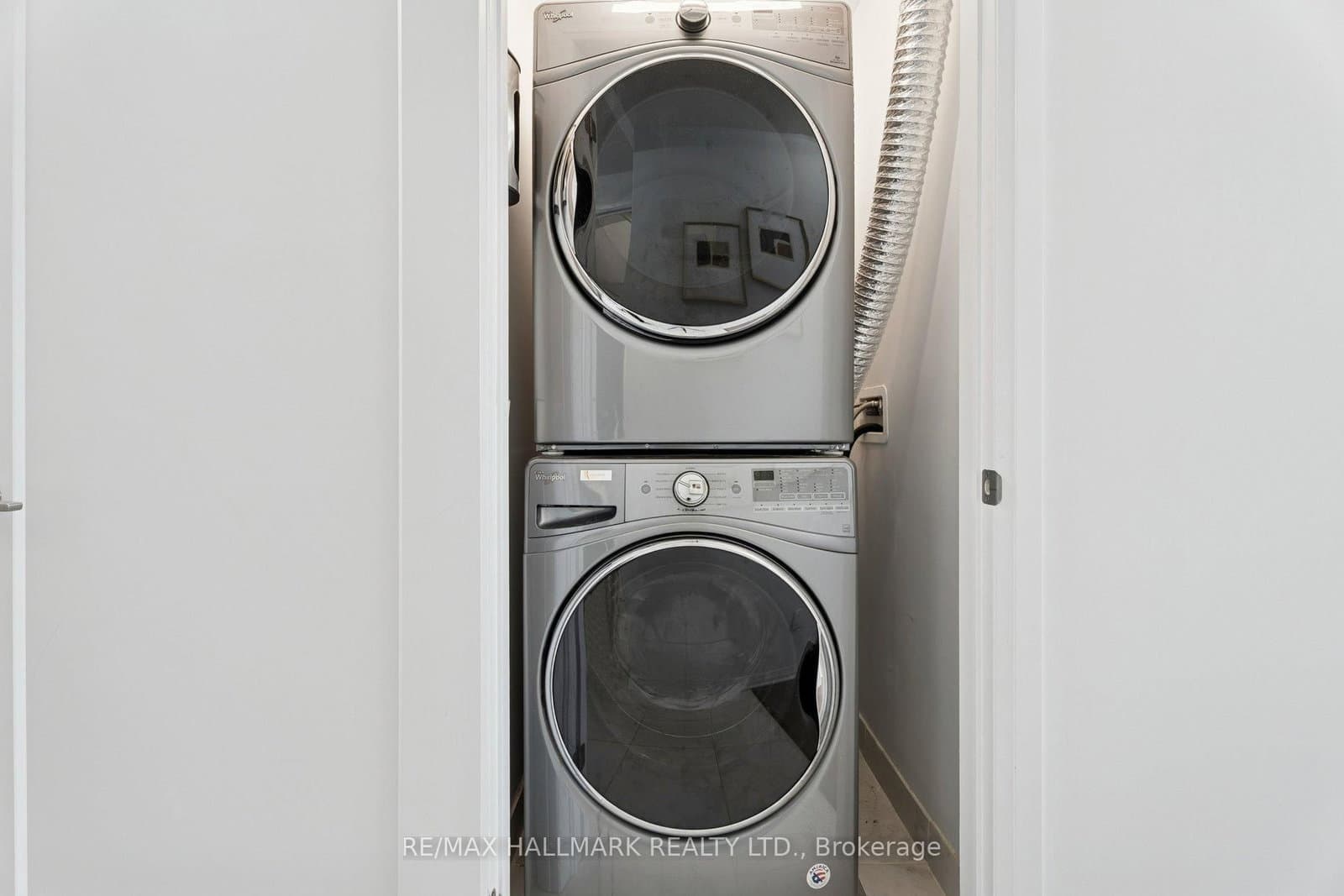 10 Concord Place, Unit 409 thumbnail 16