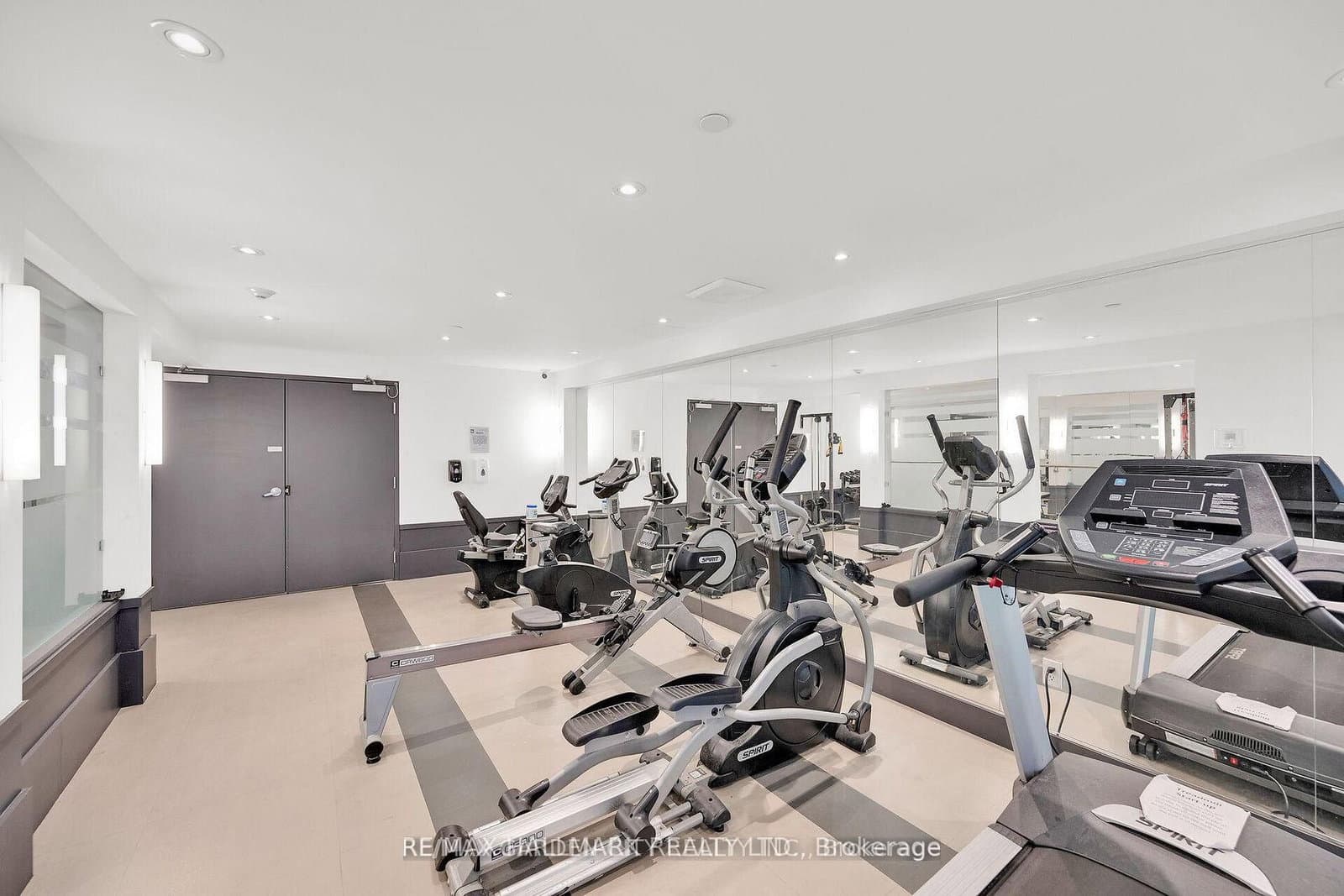 10 Concord Place, Unit 409 thumbnail 37