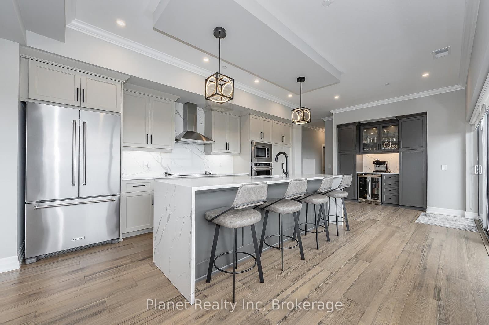 #1401 - 1880 Gordon Street