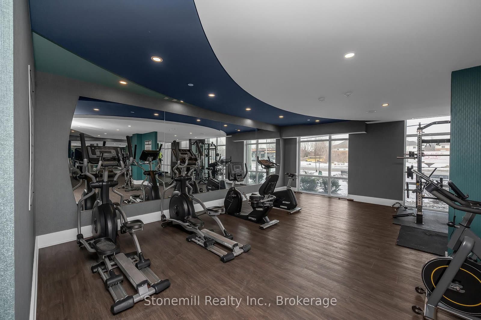 450 Dundas Street E, Unit 701 thumbnail 30