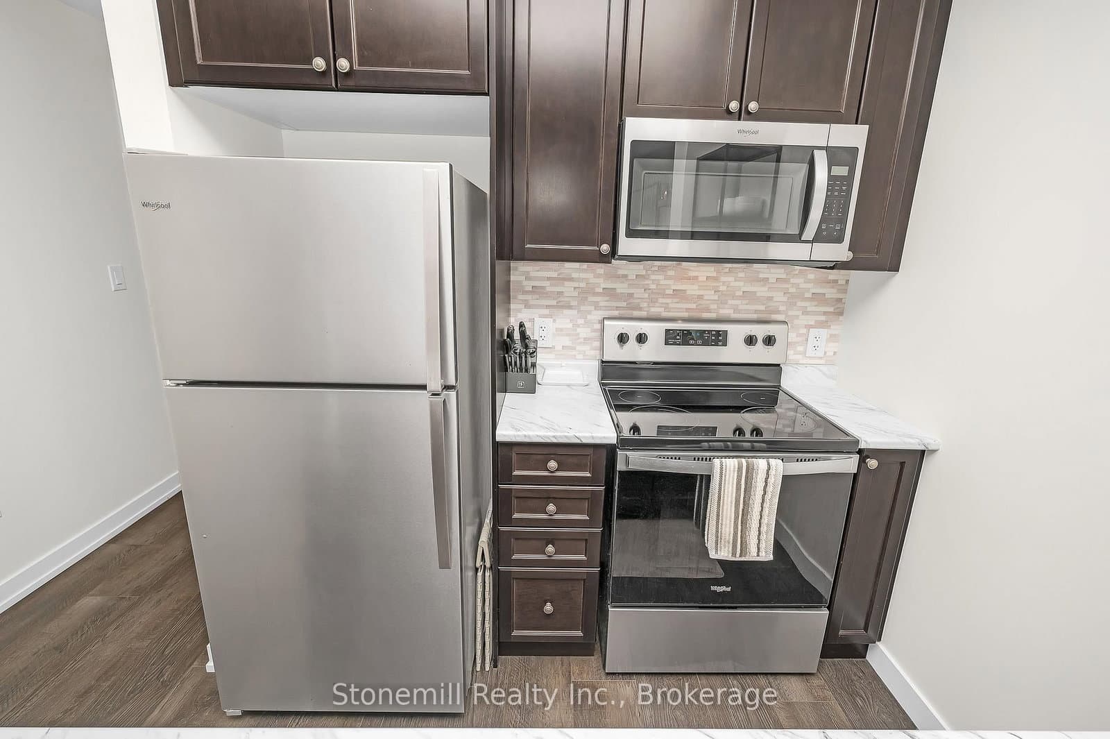 450 Dundas Street E, Unit 701 thumbnail 8