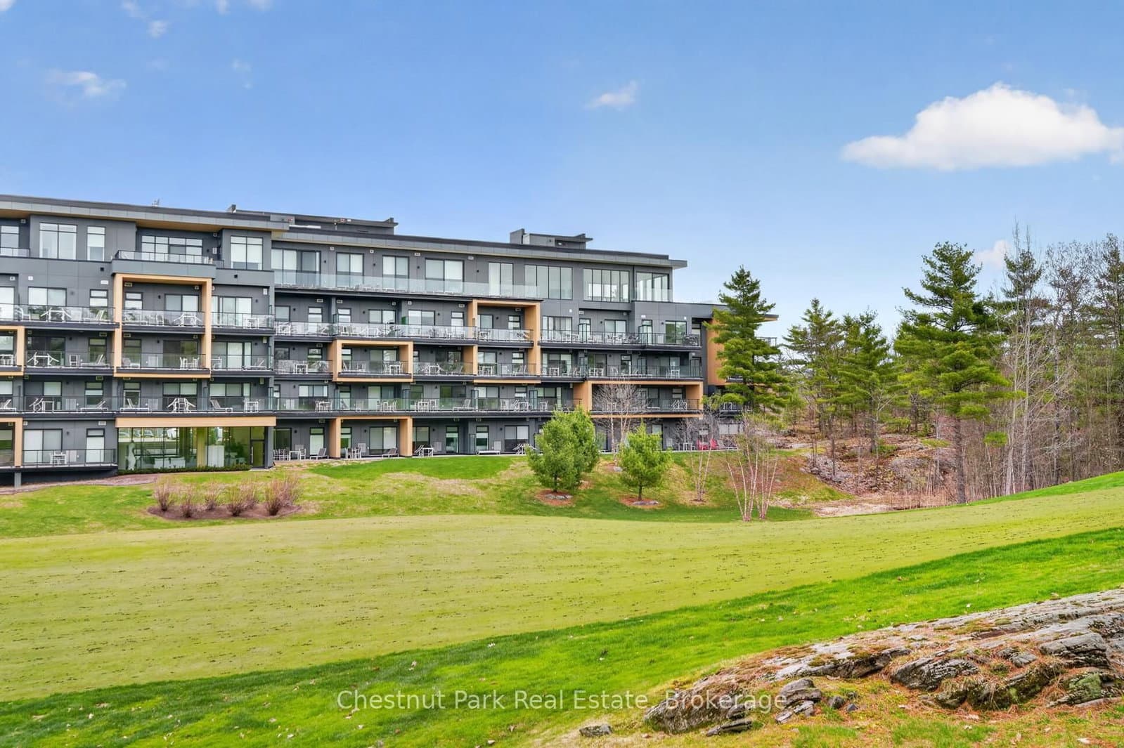 120 Carrick Trail, Unit 210 thumbnail 33