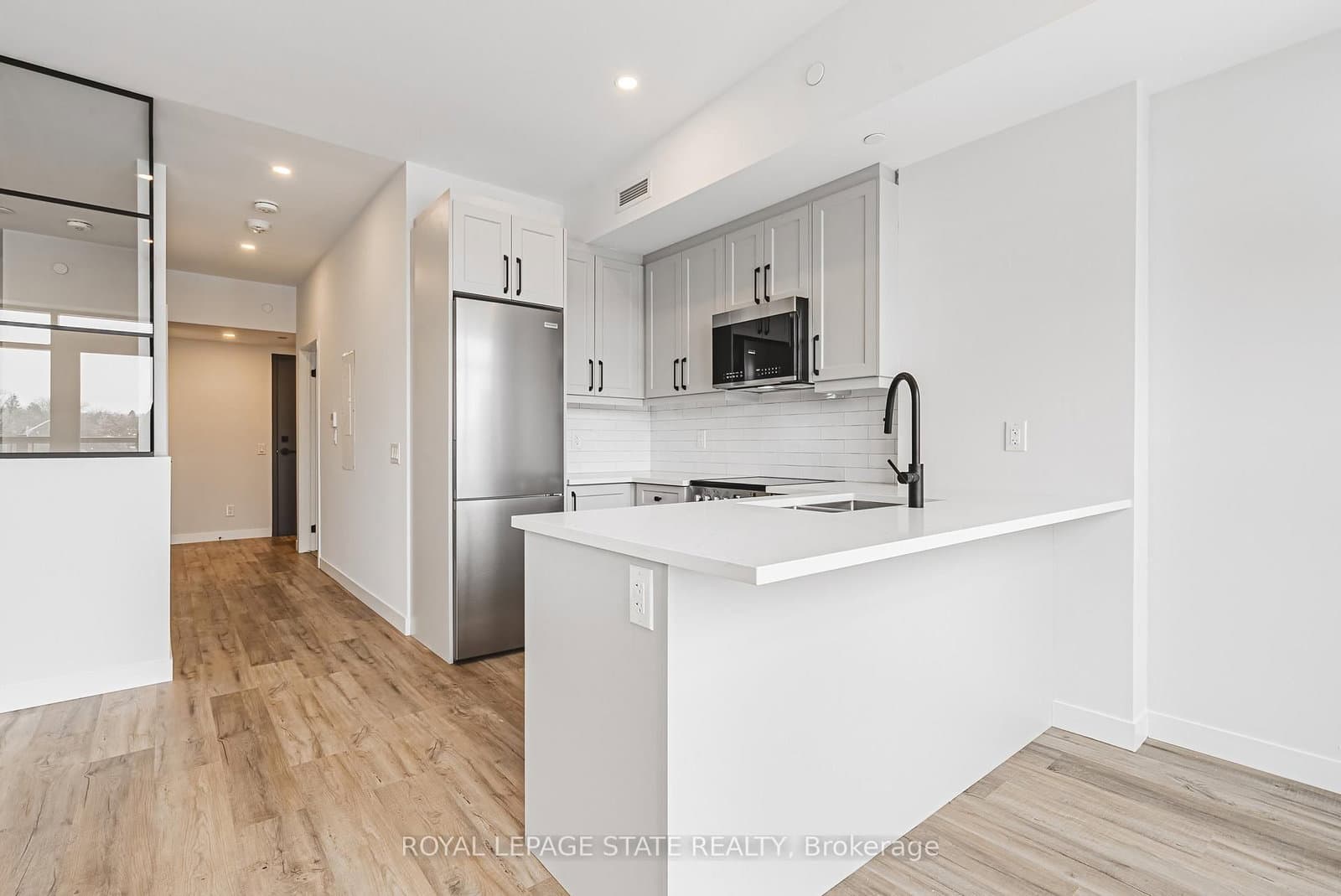 555 Sanatorium Road, Unit 302 thumbnail 6