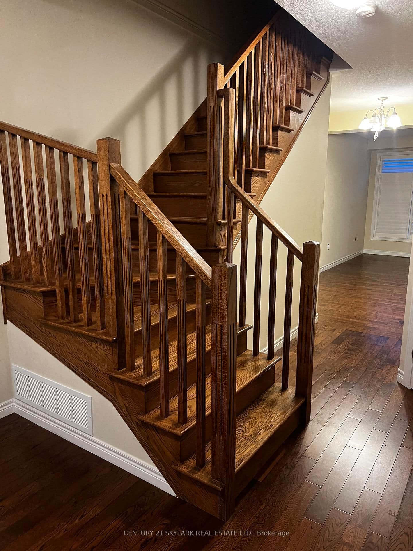 96 CHARLESWOOD Crescent thumbnail 10