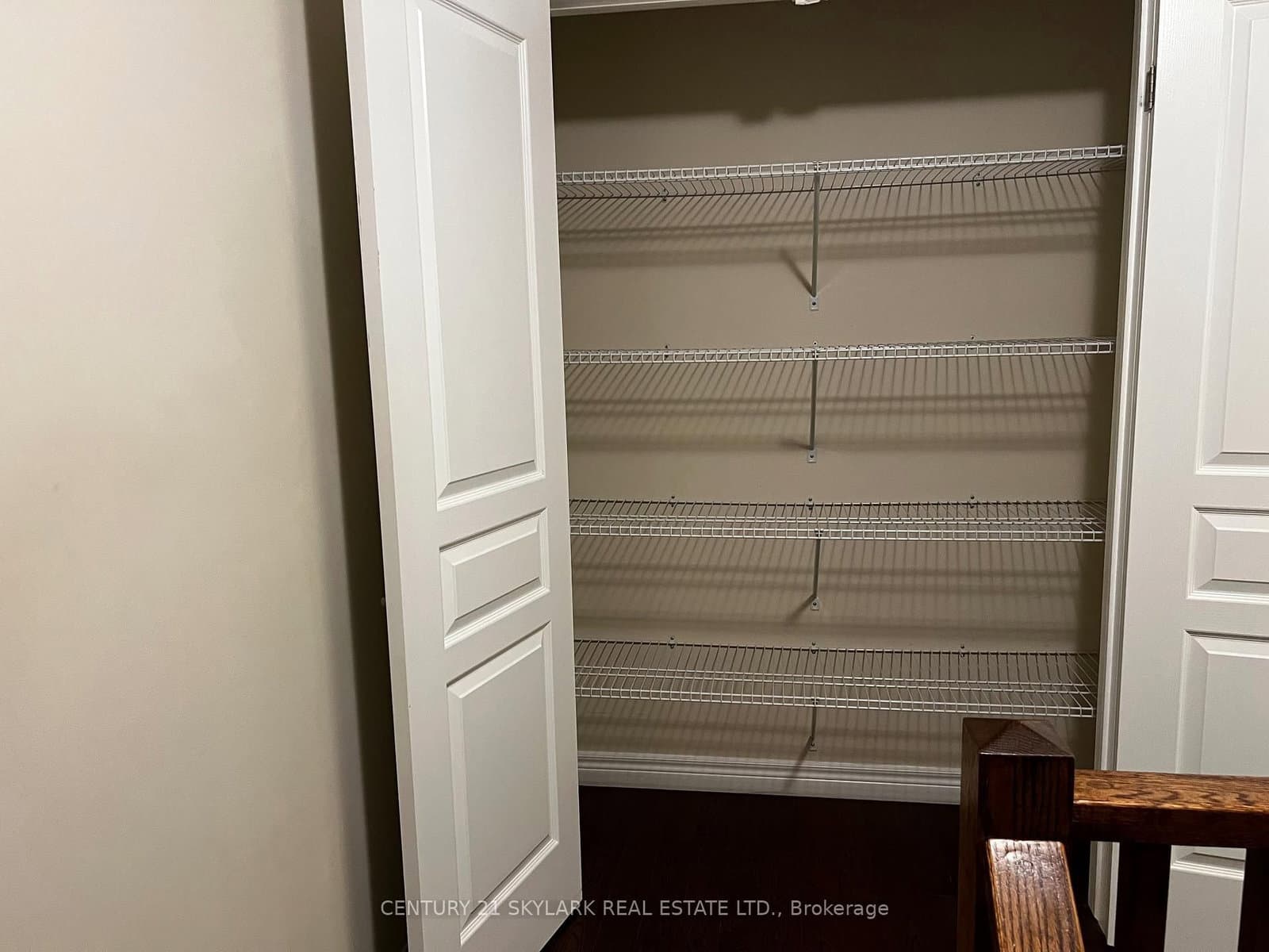 96 CHARLESWOOD Crescent thumbnail 18