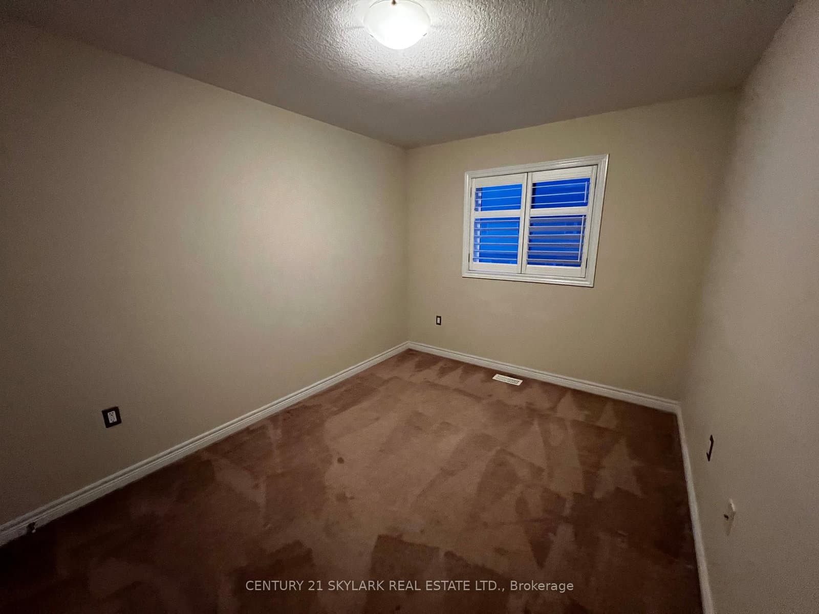 96 CHARLESWOOD Crescent thumbnail 20