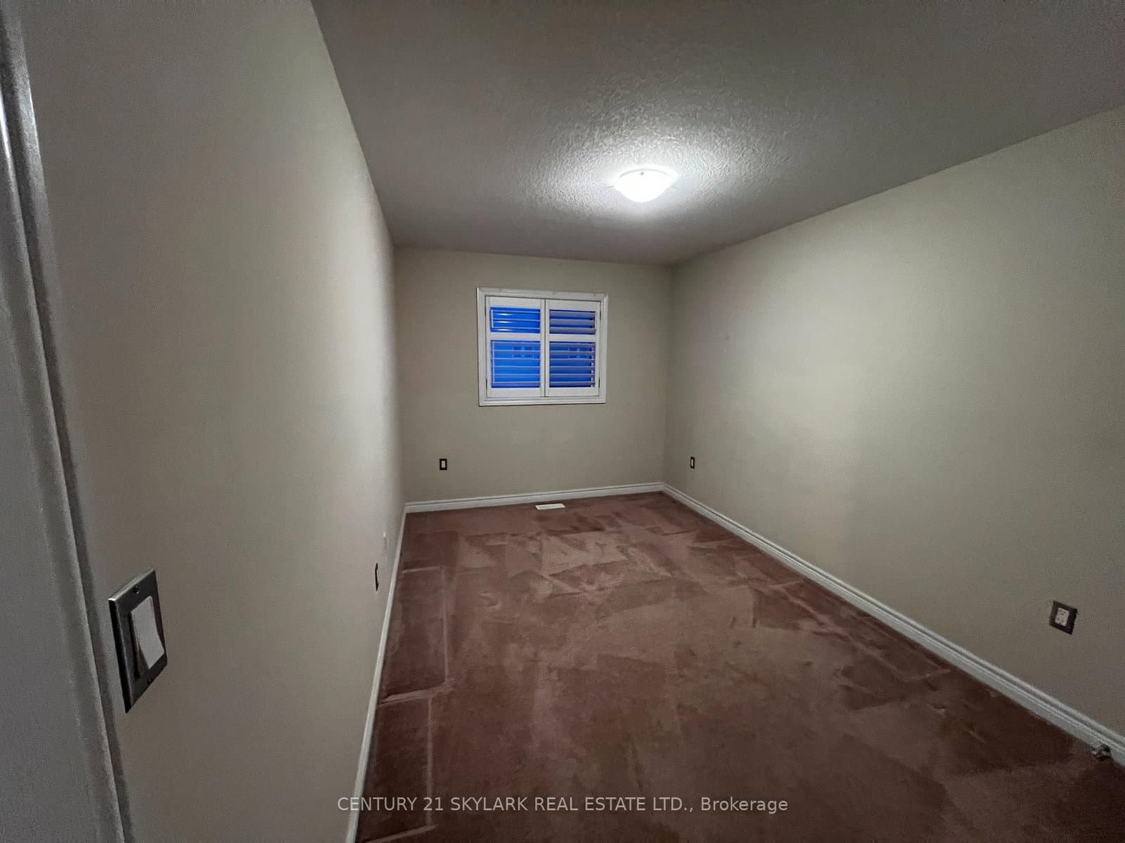 96 CHARLESWOOD Crescent thumbnail 22