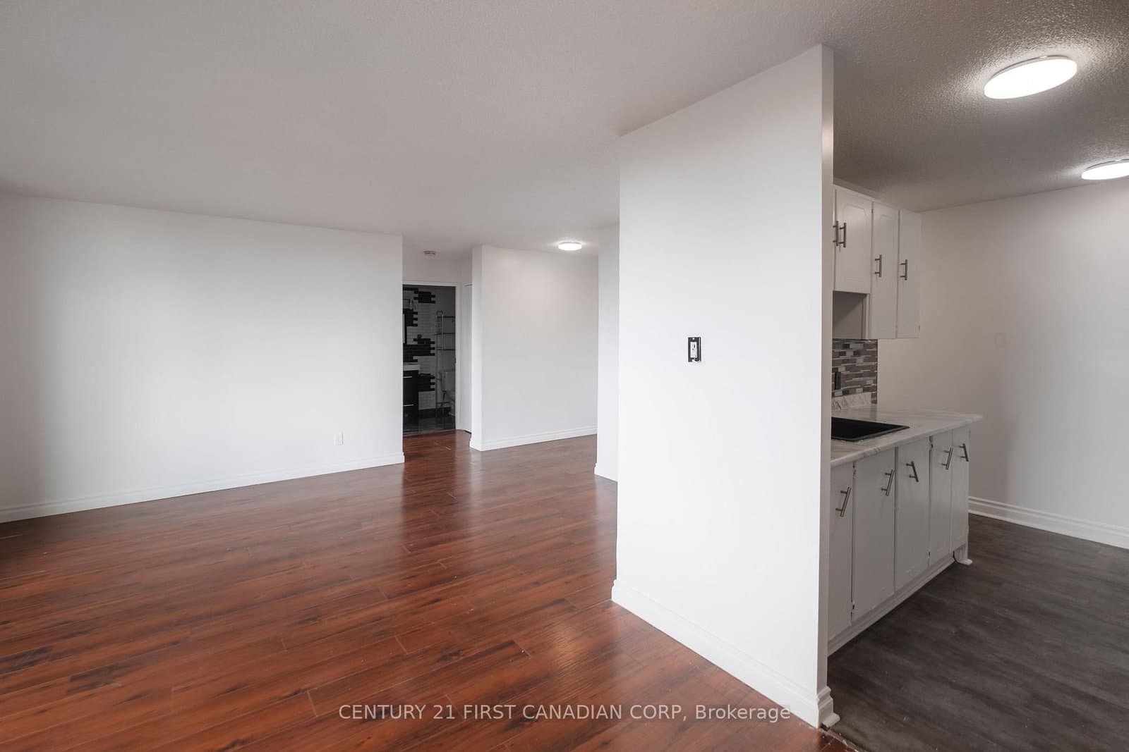 #507 - 1103 Jalna Boulevard
