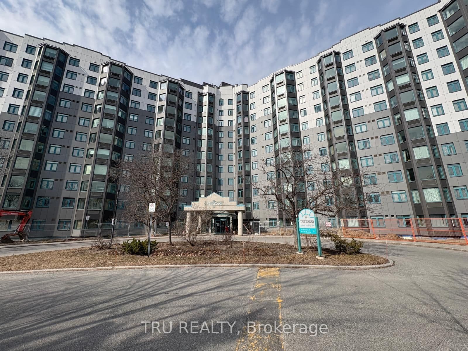1025 Grenon Avenue, Unit 609