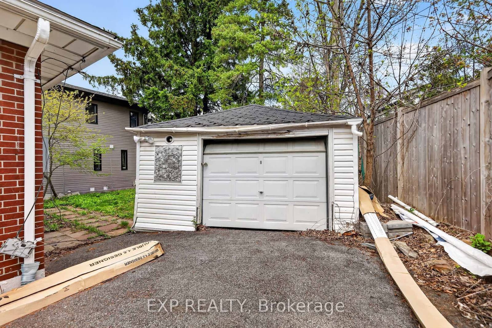 1255 Evans Boulevard N thumbnail 16