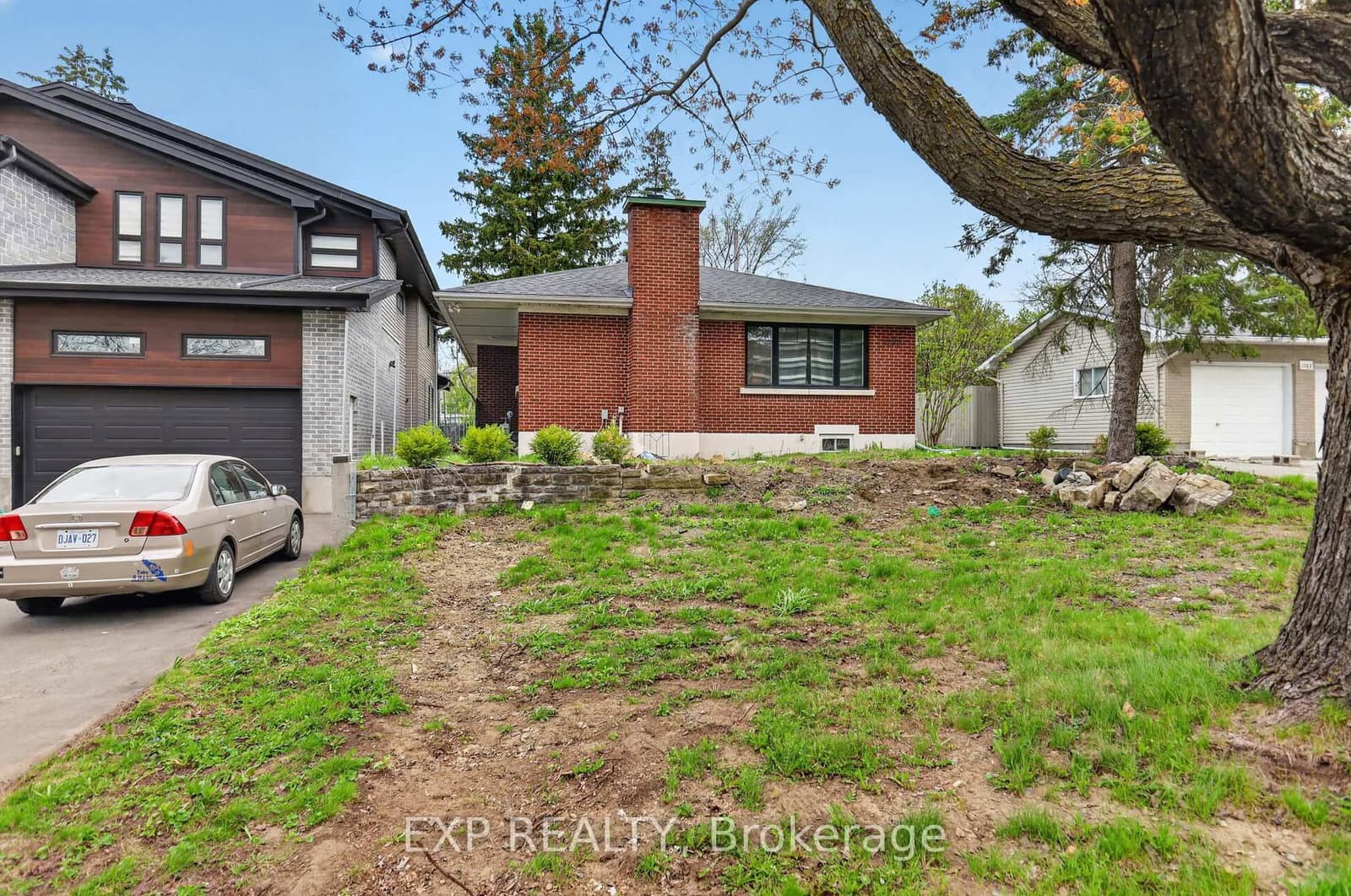 1255 Evans Boulevard N thumbnail 9