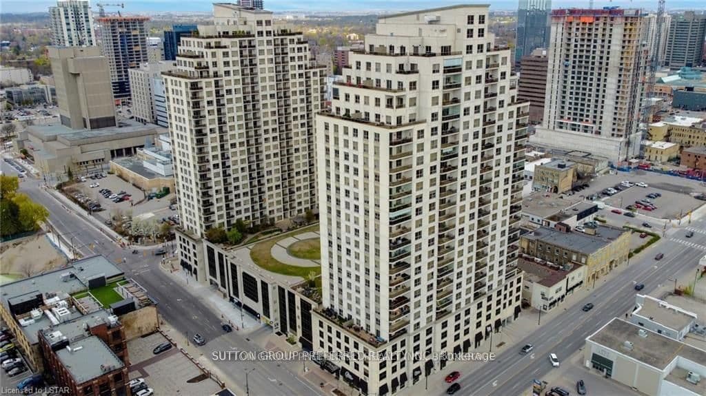 #2304 - 330 Ridout Street N