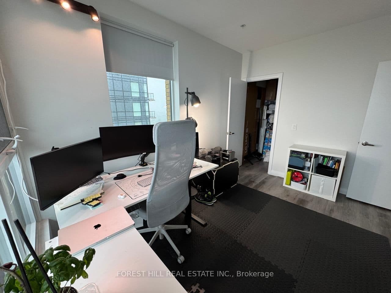 104 Garment Street, Unit 1602 thumbnail 16