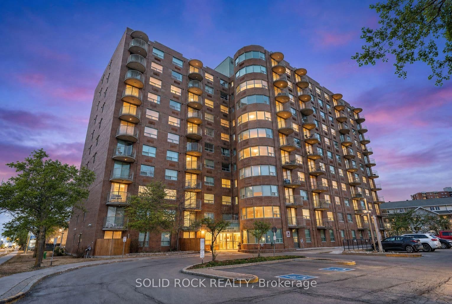 #901 - 1440 Heron Road