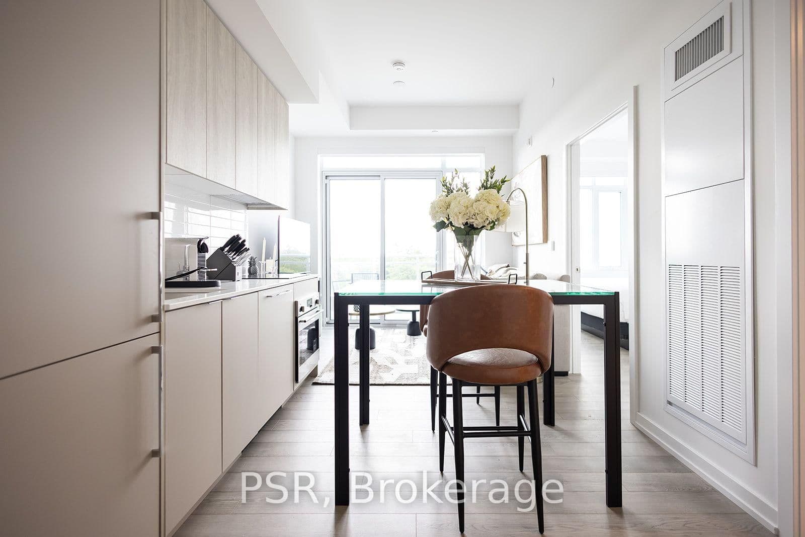 100 Carrick Trail, Unit 607 thumbnail 3