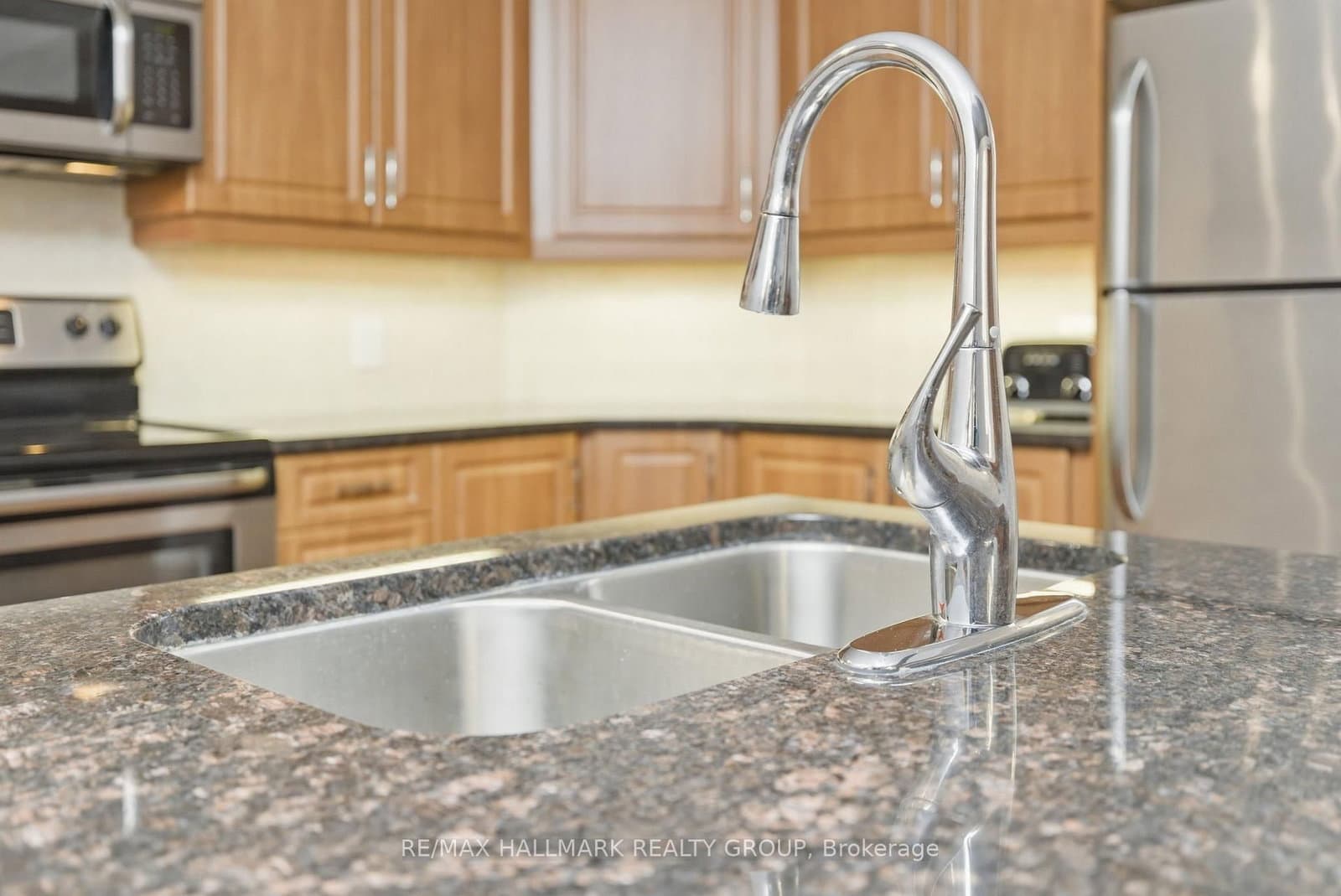 310 Centrum Boulevard, Unit 206 thumbnail 11