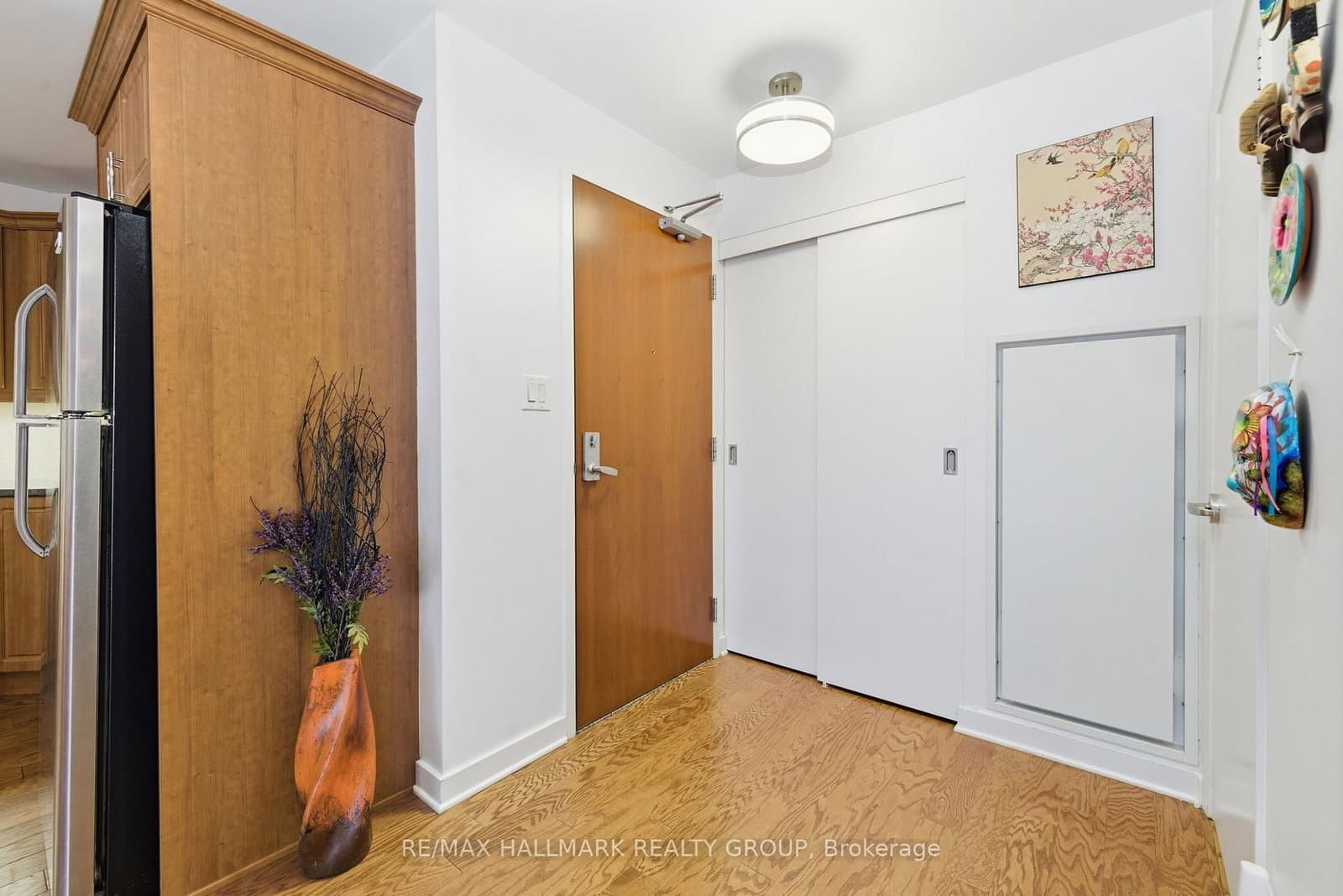 310 Centrum Boulevard, Unit 206 thumbnail 5
