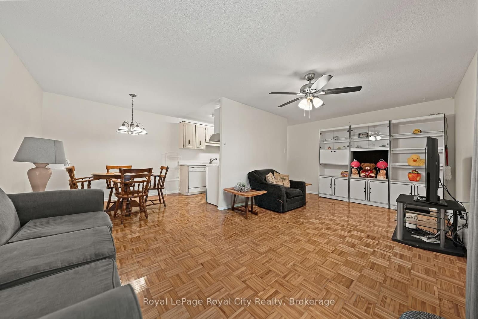 #102 - 234 Willow Road