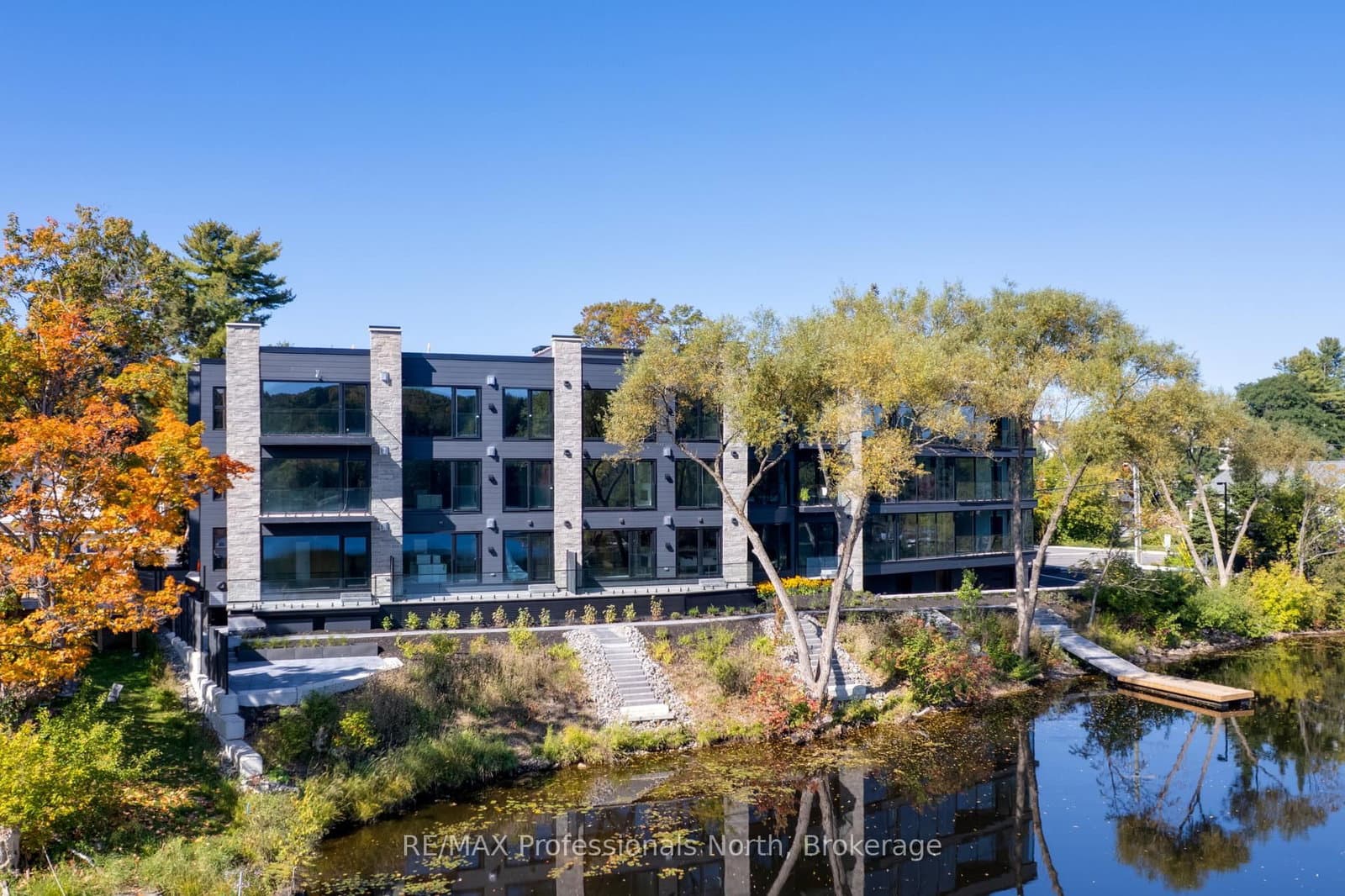 32 Brunel Road, Unit 105