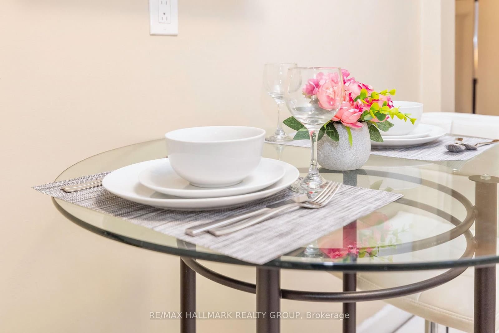 456 BRONSON Avenue, Unit 4 thumbnail 11