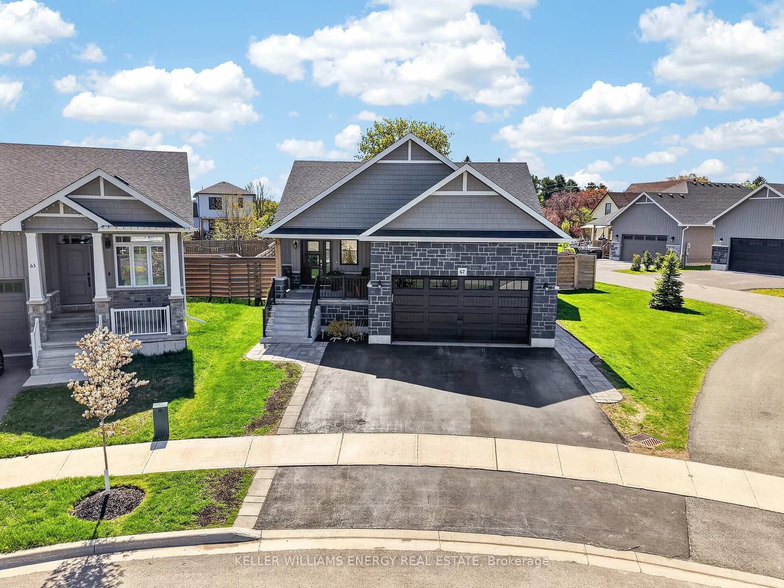 67 Farrington Crescent thumbnail 2
