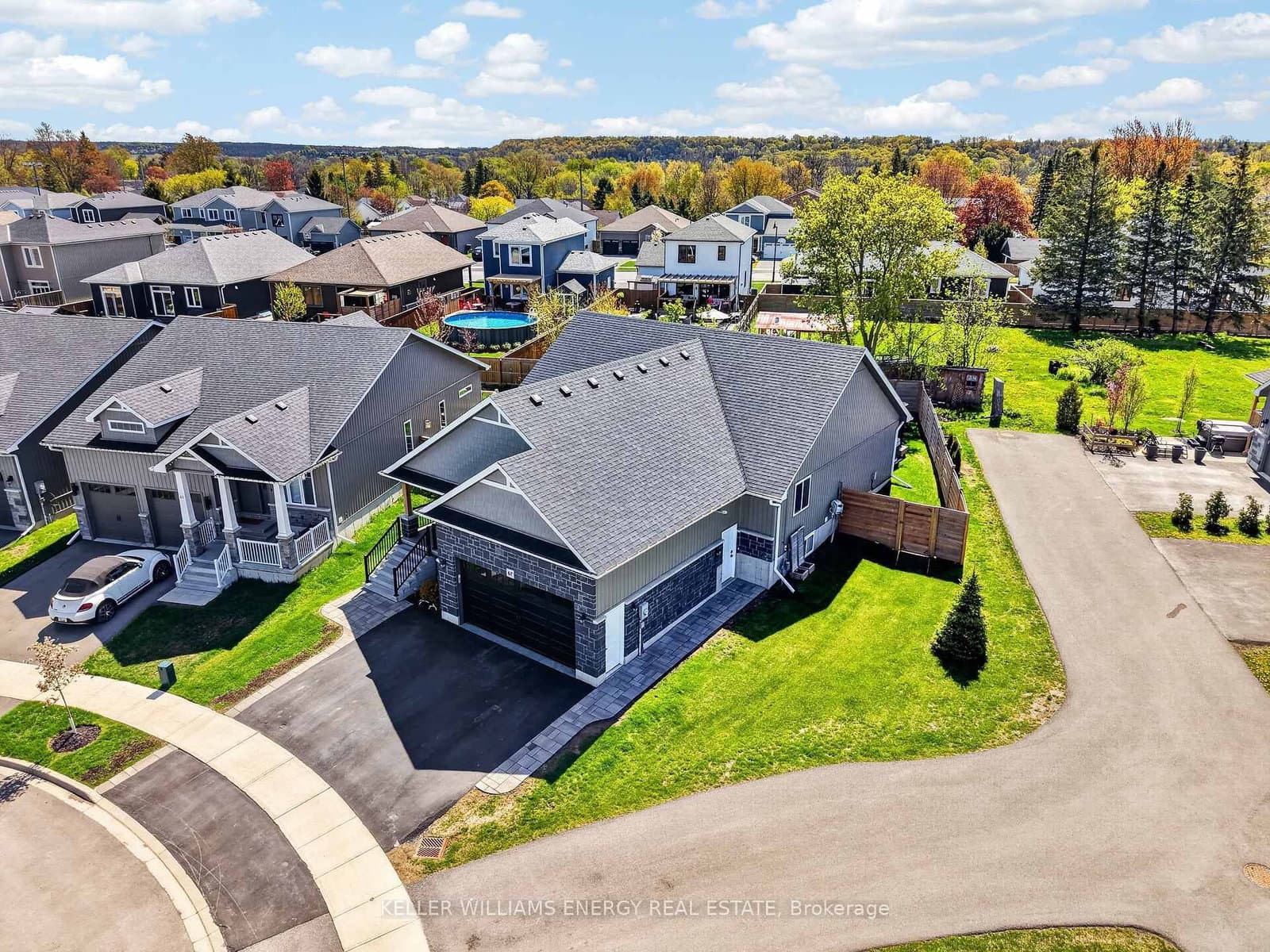 67 Farrington Crescent thumbnail 3