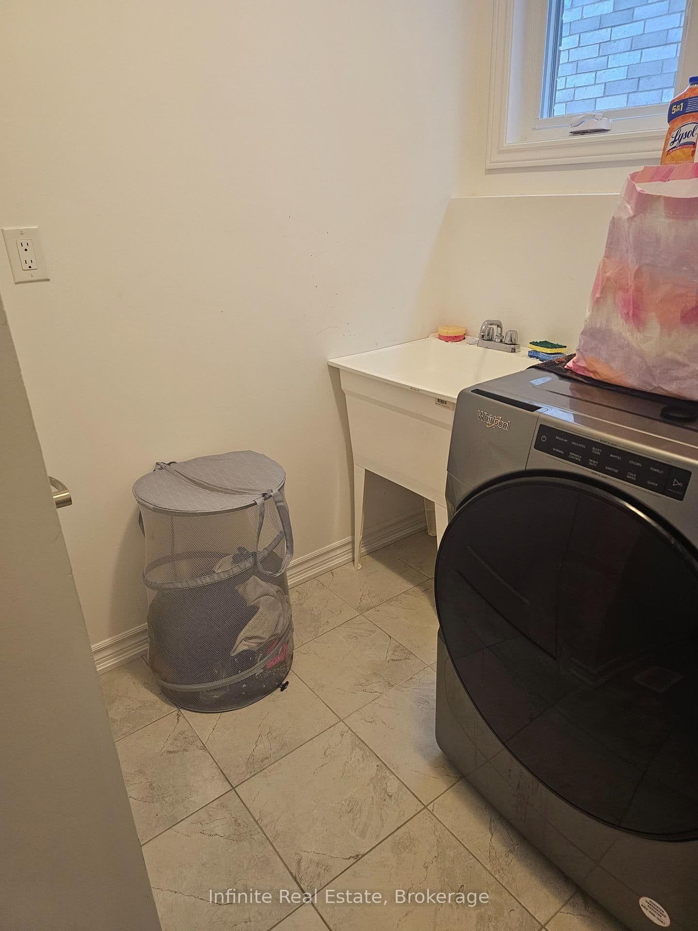 14 Doc Lougheed Avenue thumbnail 20