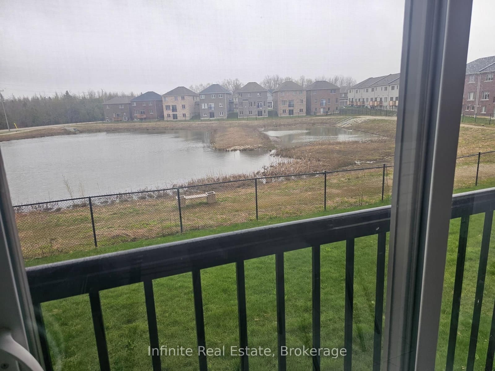 14 Doc Lougheed Avenue thumbnail 24