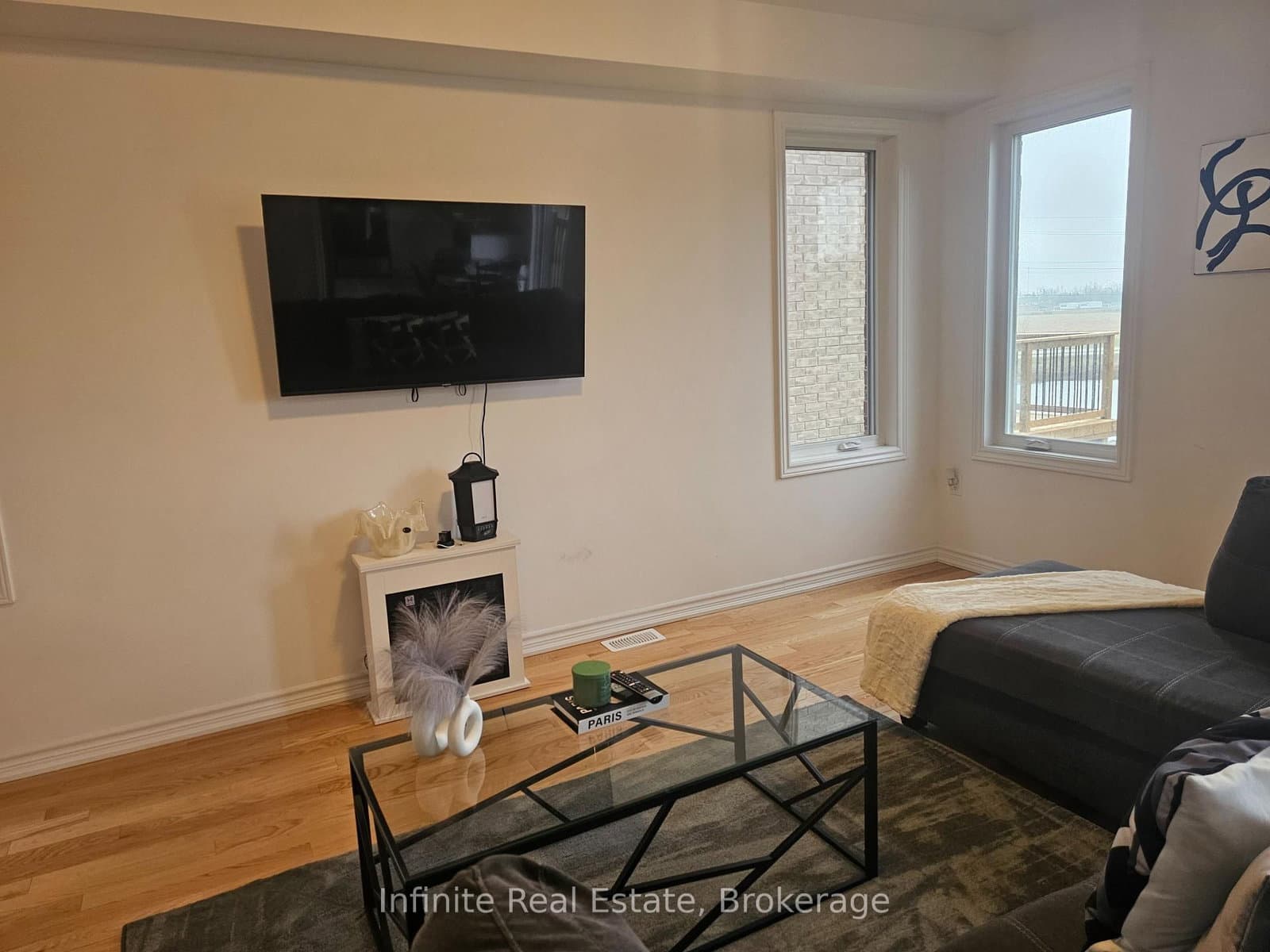 14 Doc Lougheed Avenue thumbnail 26