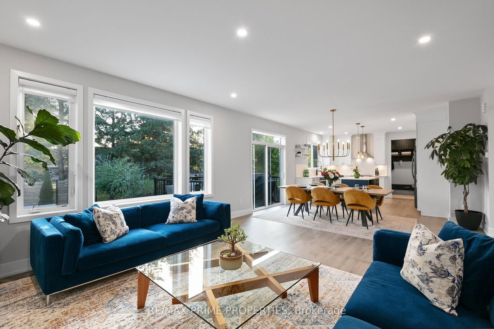 148 Aubrais Crescent thumbnail 10