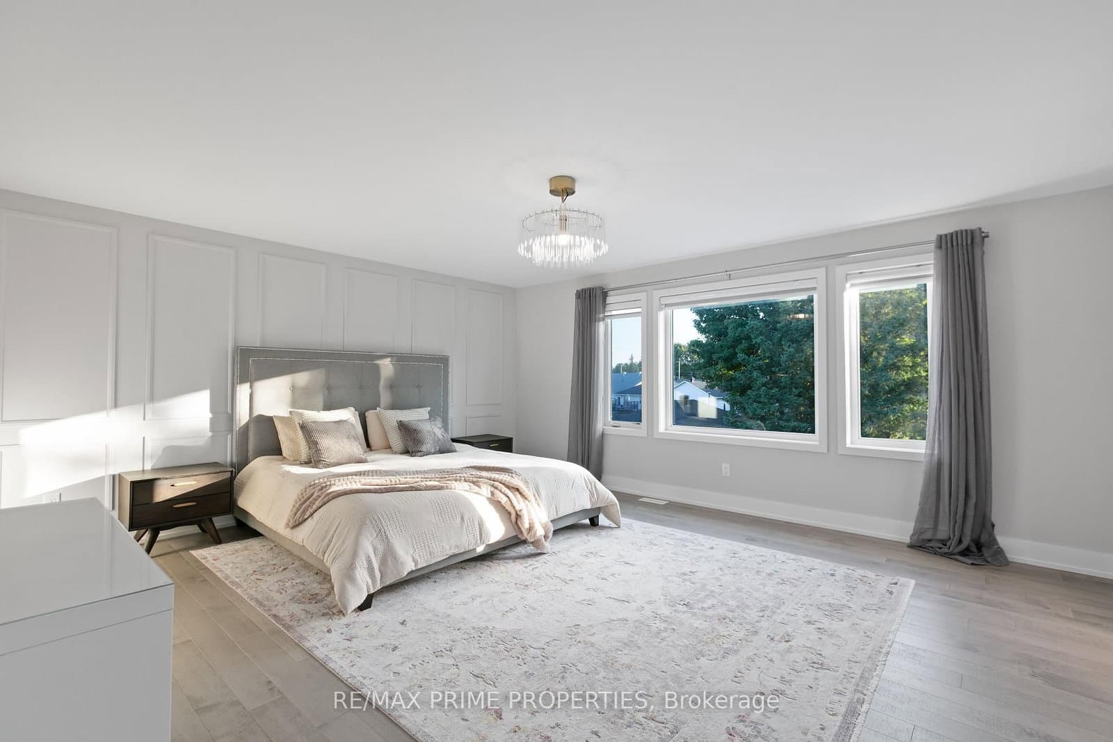 148 Aubrais Crescent thumbnail 17