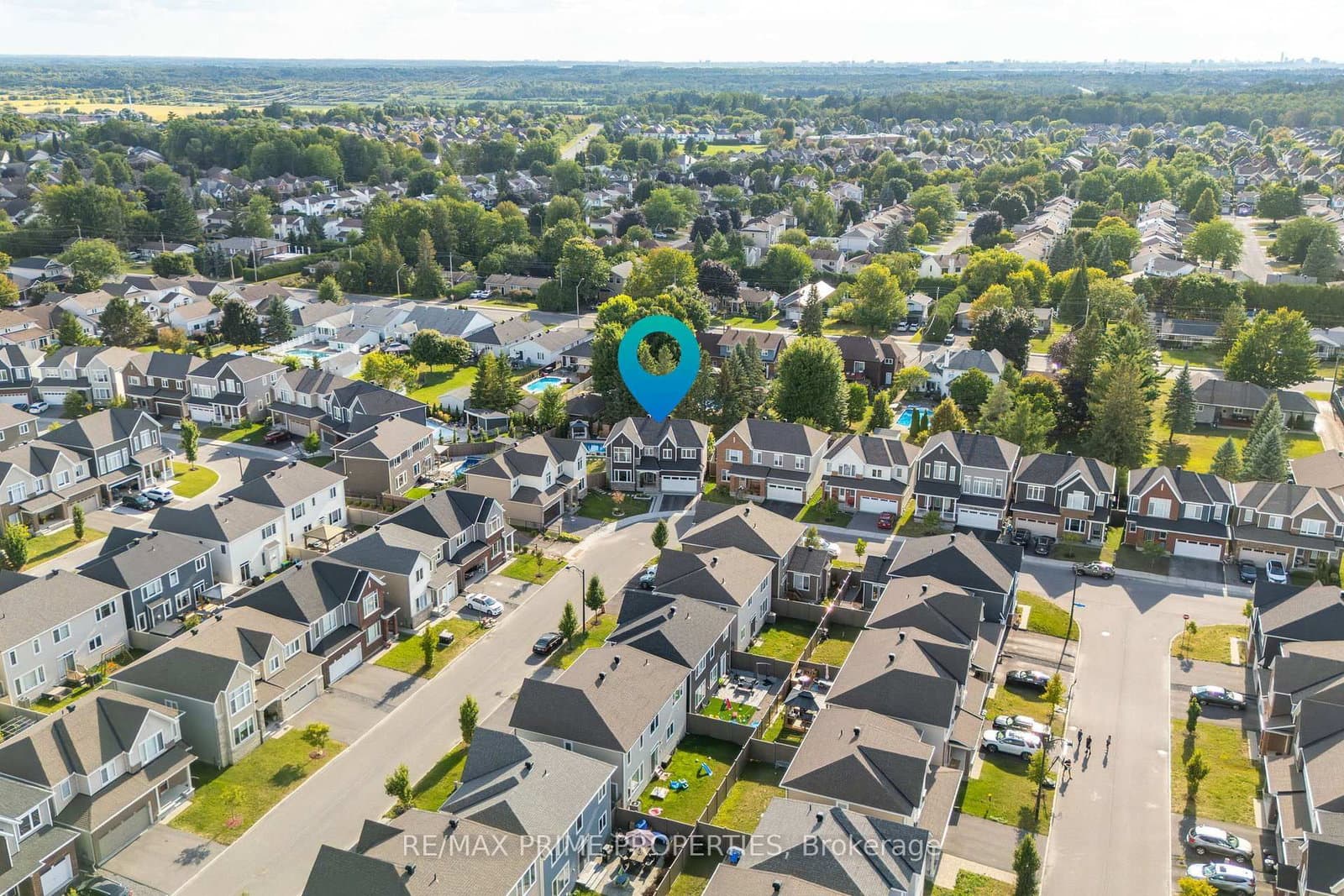 148 Aubrais Crescent thumbnail 46