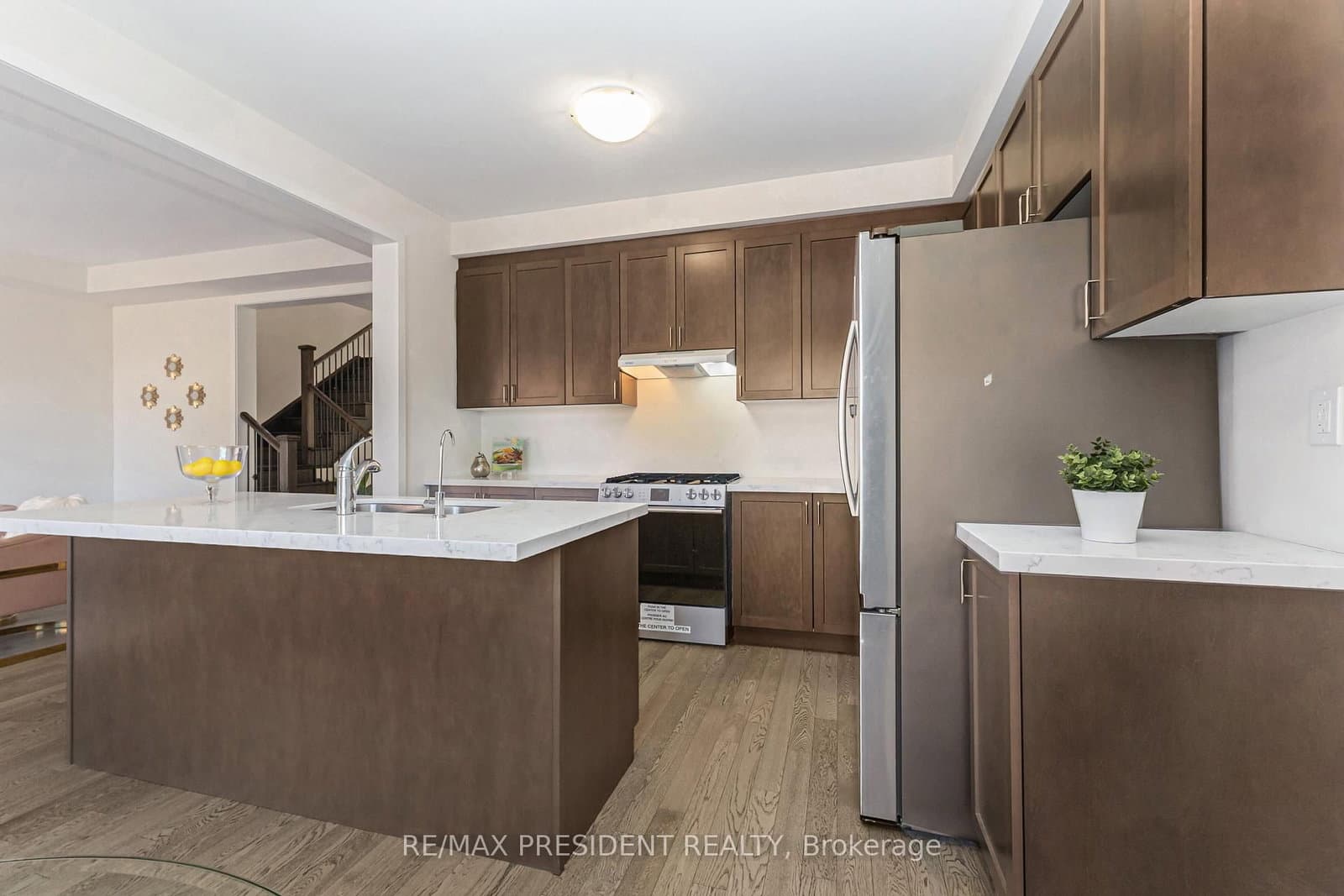 39 Henshaw Drive thumbnail 16