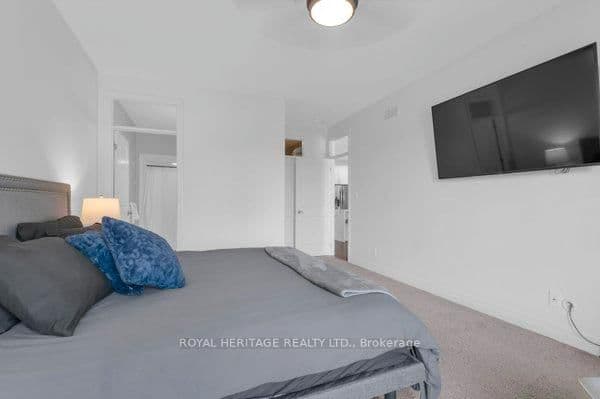 4 Kingfisher Drive thumbnail 20