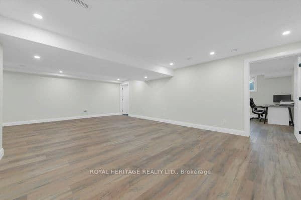 4 Kingfisher Drive thumbnail 22
