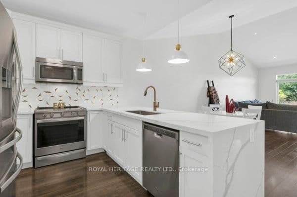 4 Kingfisher Drive thumbnail 8