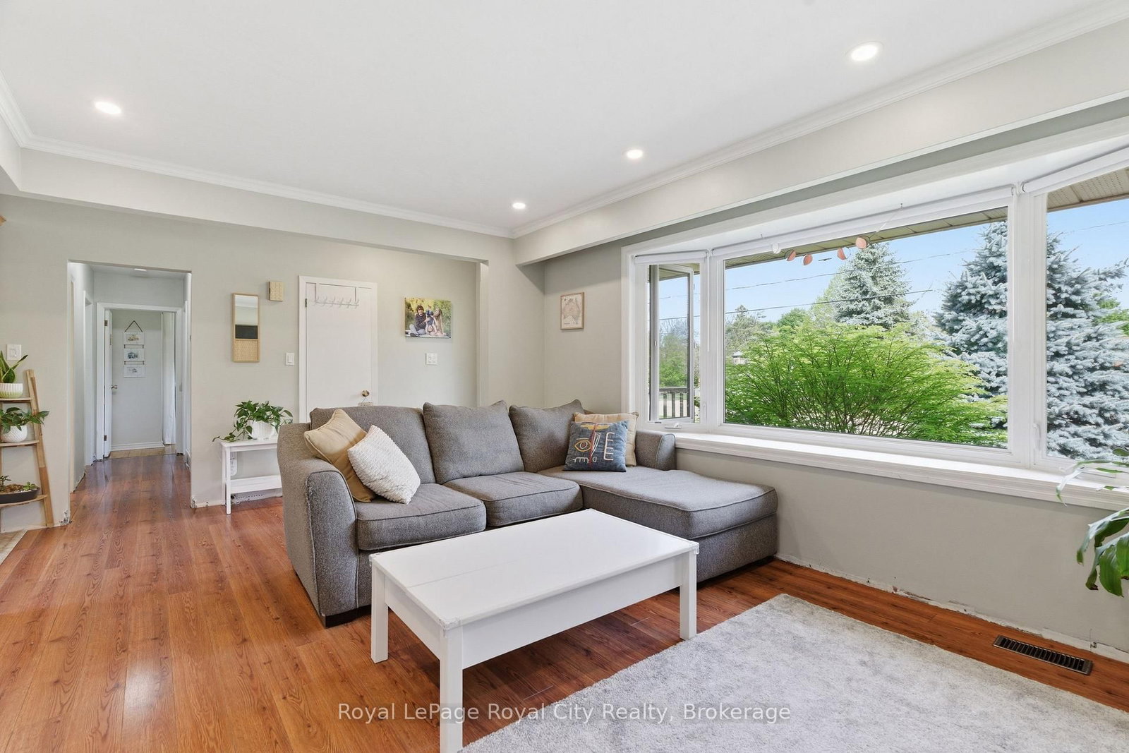 44 Ridgeway Avenue thumbnail 6