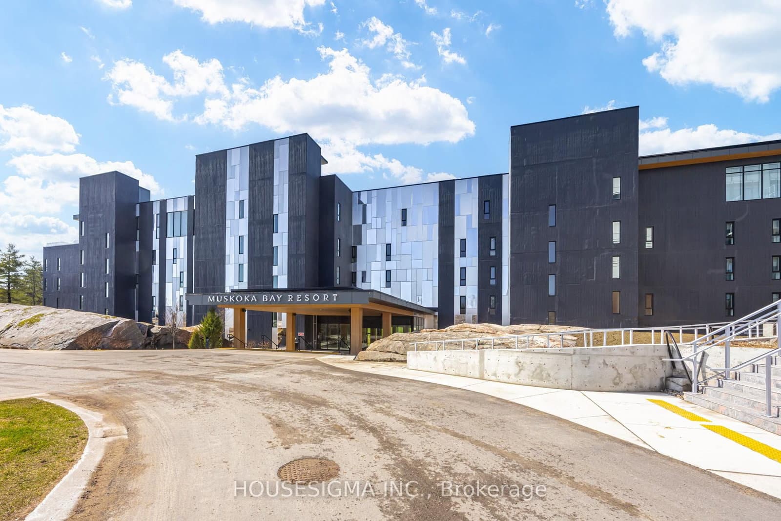 120 Carrick Trail, Unit 313 thumbnail 2