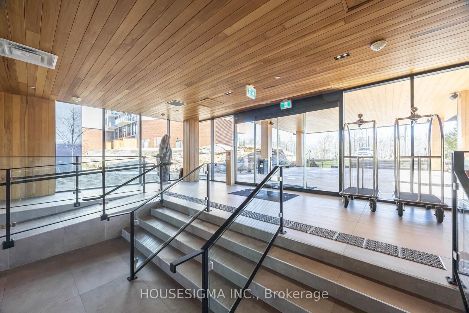 120 Carrick Trail, Unit 313 thumbnail 3