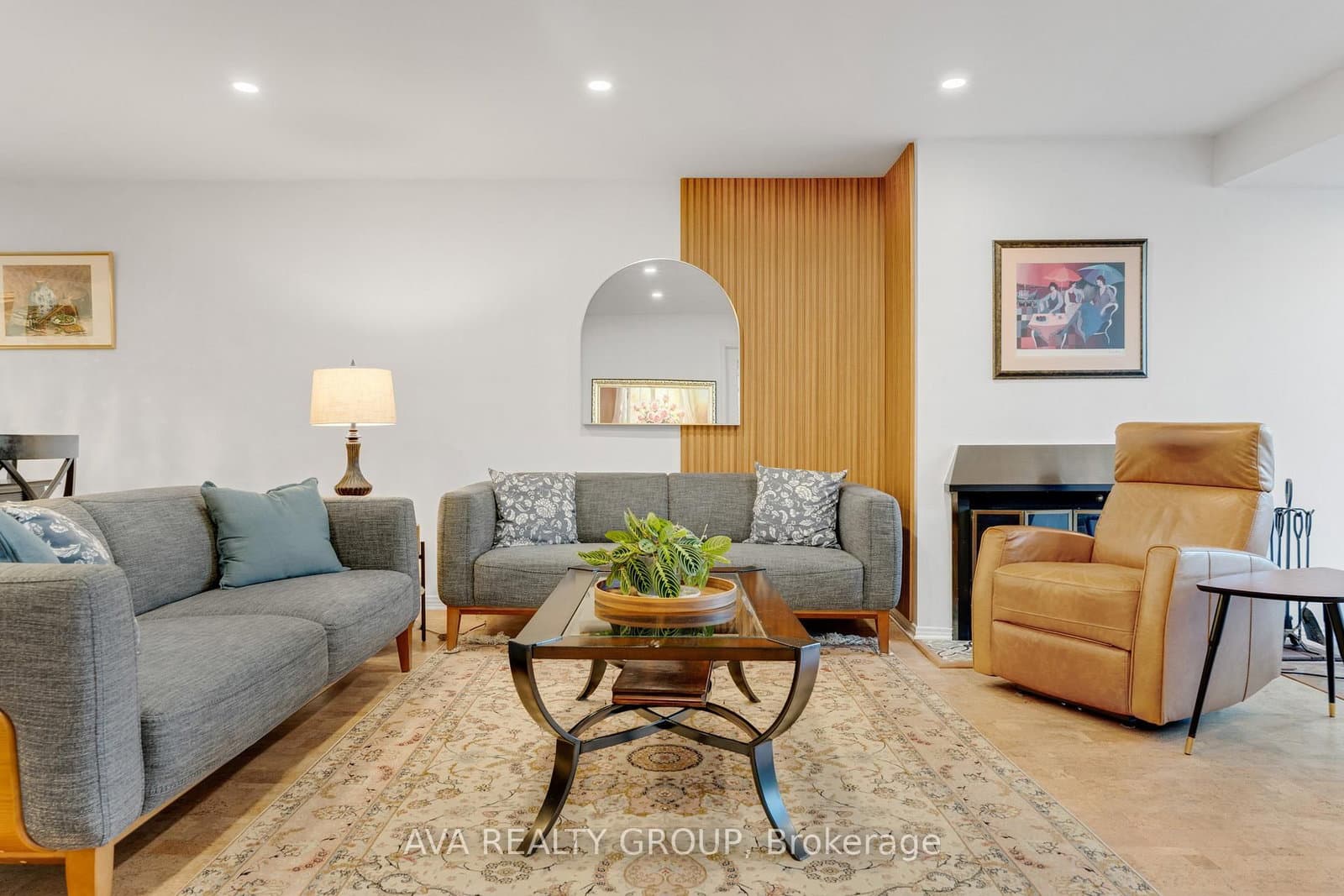 106 Stratas Court N thumbnail 14