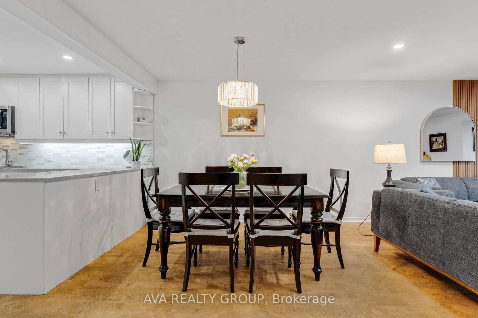 106 Stratas Court N thumbnail 20
