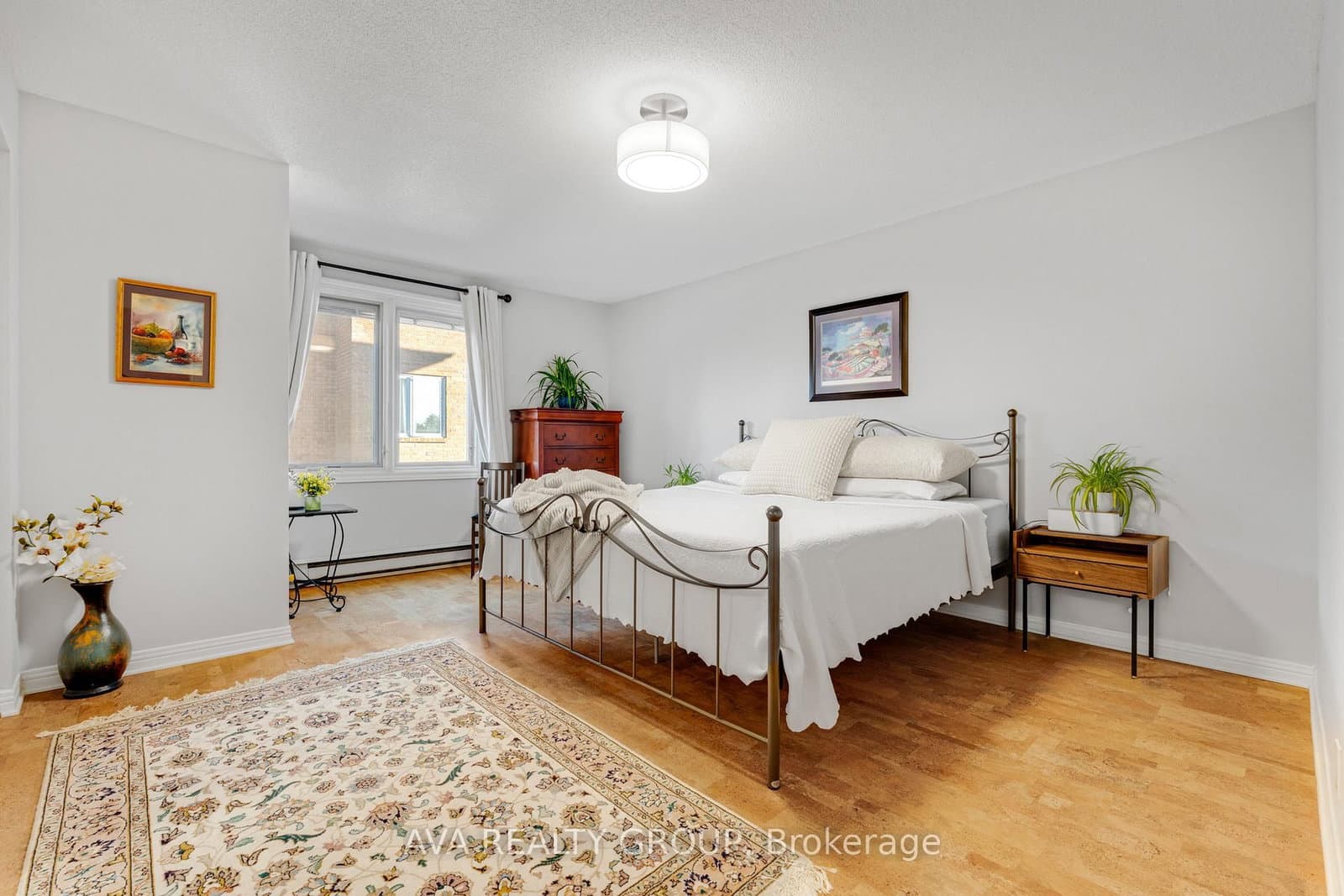 106 Stratas Court N thumbnail 23