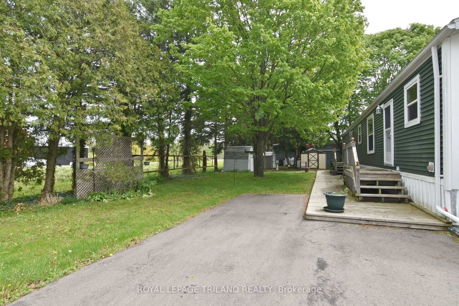 9385 IPPERWASH Road, Unit 15 thumbnail 2