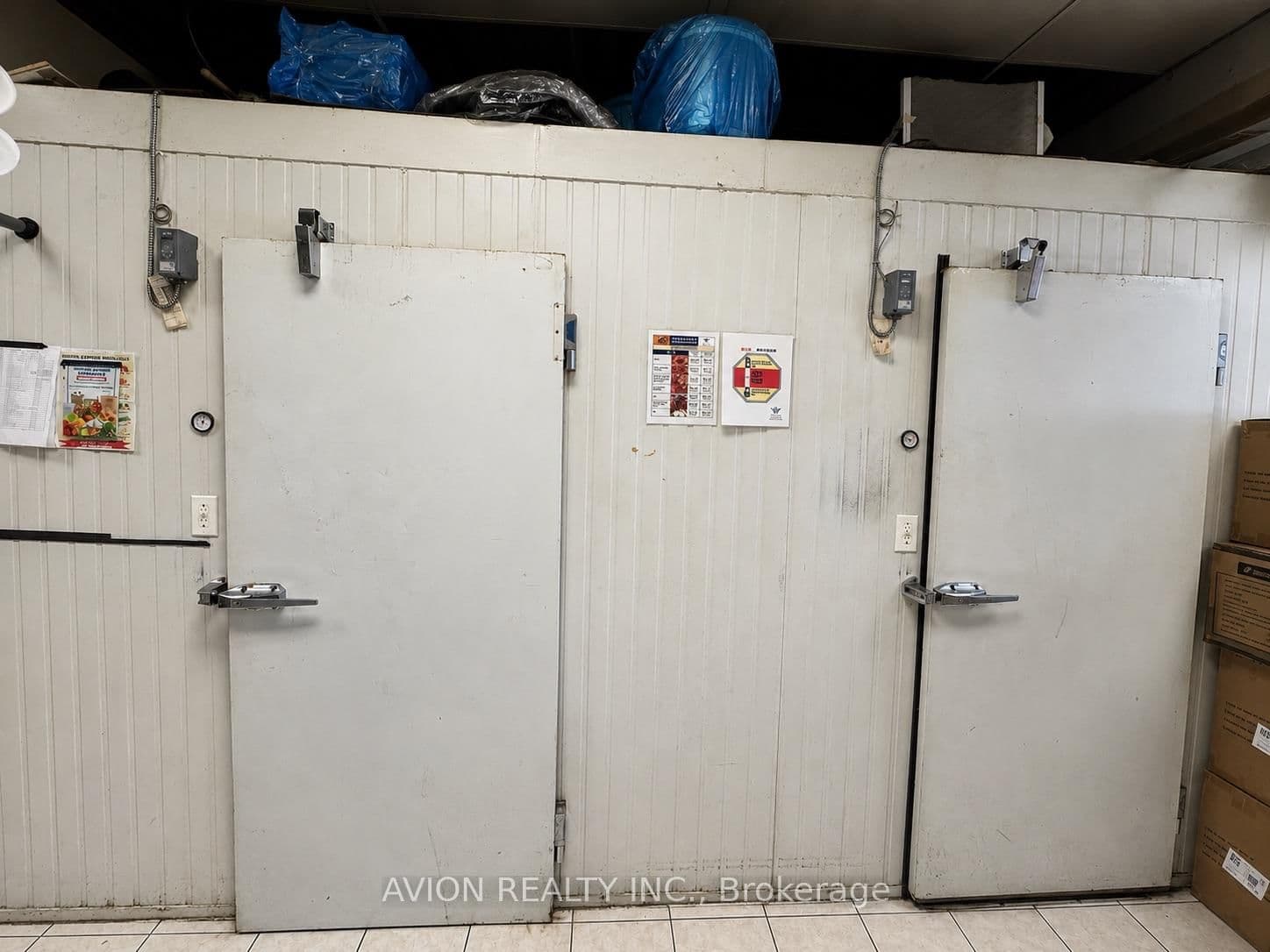 1400 WEBER Street E, Unit B6 thumbnail 7