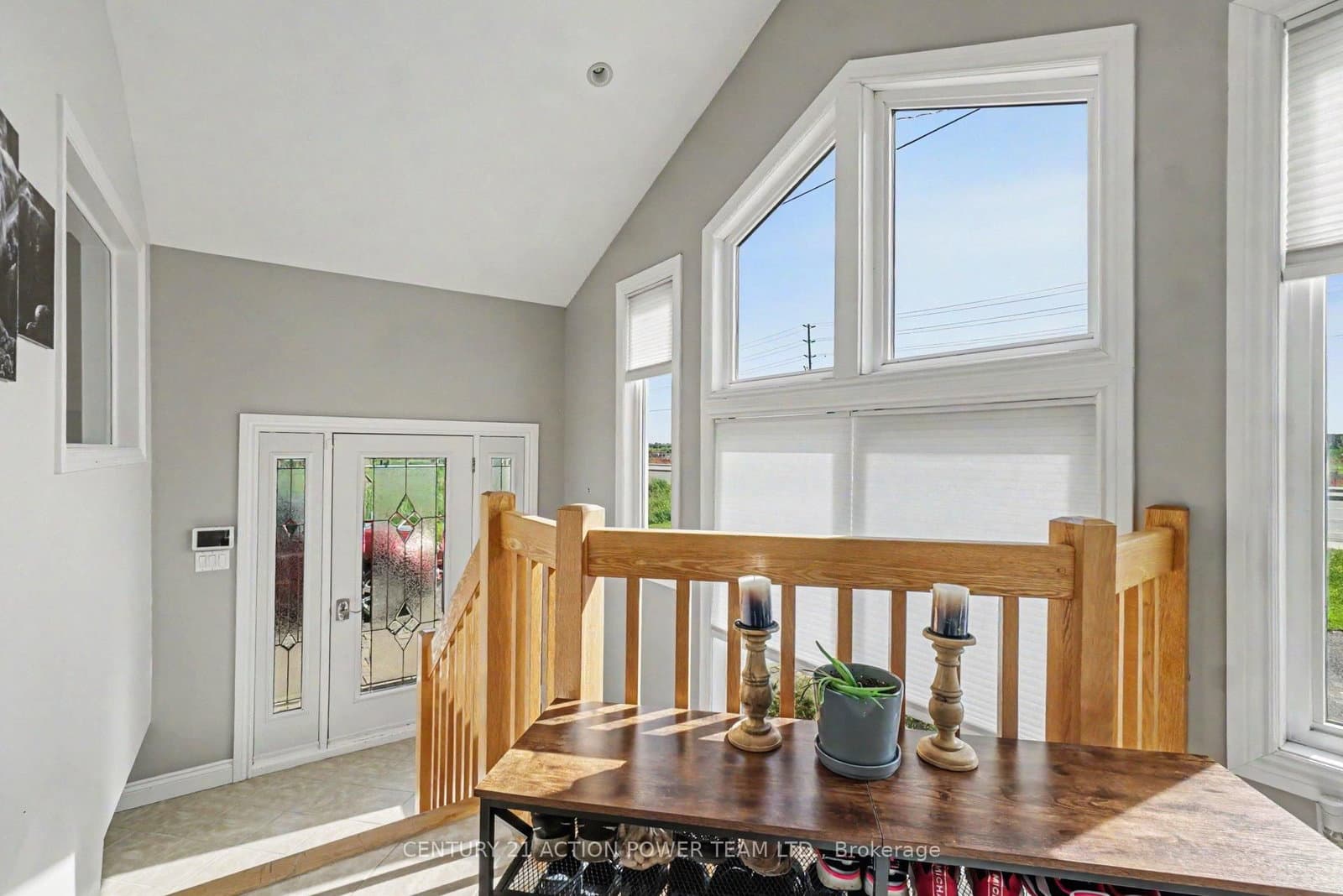 2147 Mer Bleue Road thumbnail 5