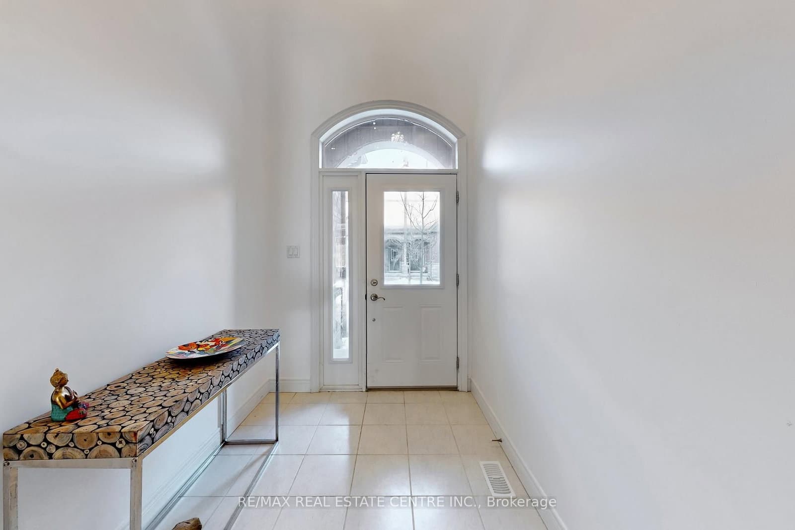 39 Kay Crescent, Unit 3 thumbnail 3