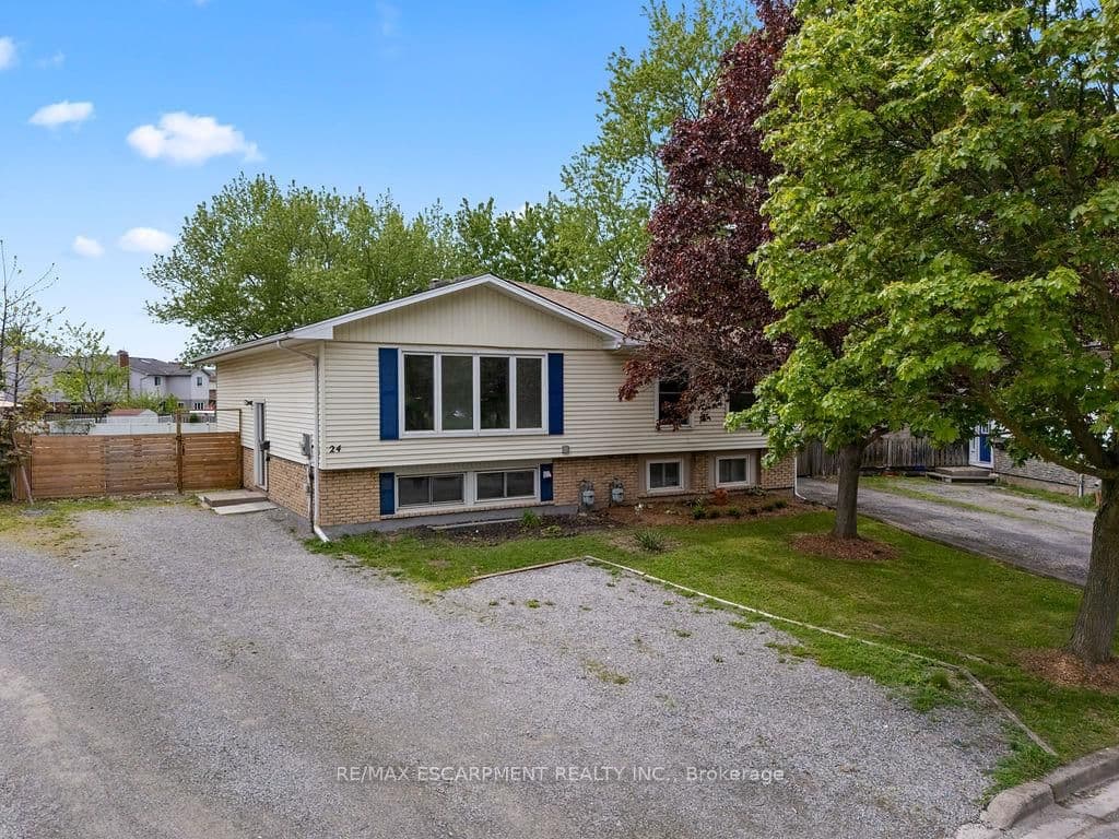 24 TARA Crescent thumbnail 35