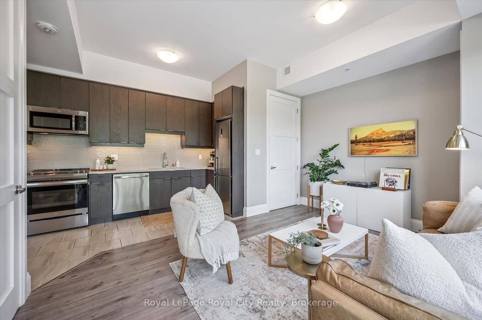 63 Arthur Street S, Unit 103 thumbnail 6