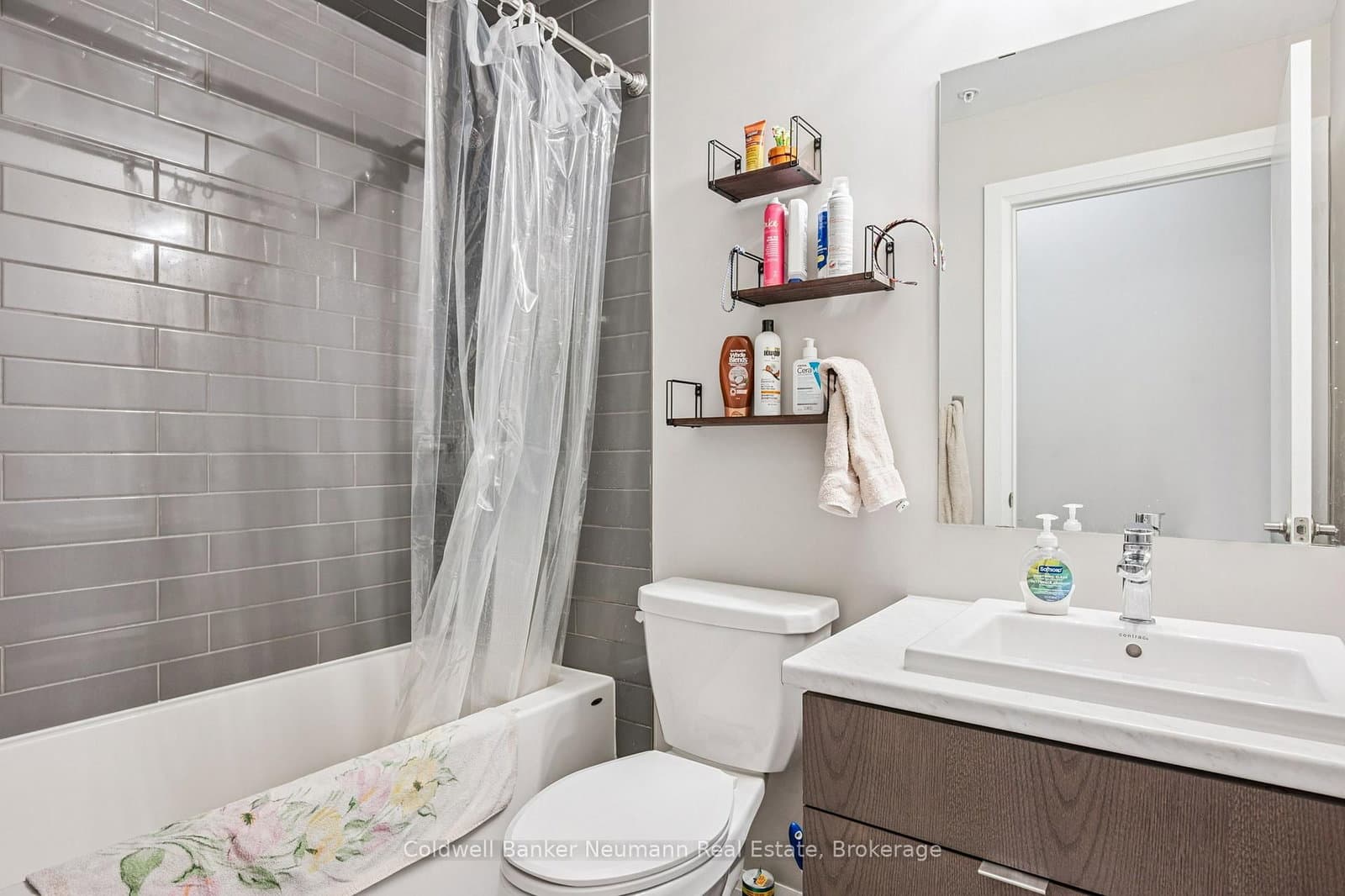 73 Arthur Street S, Unit 410 thumbnail 19