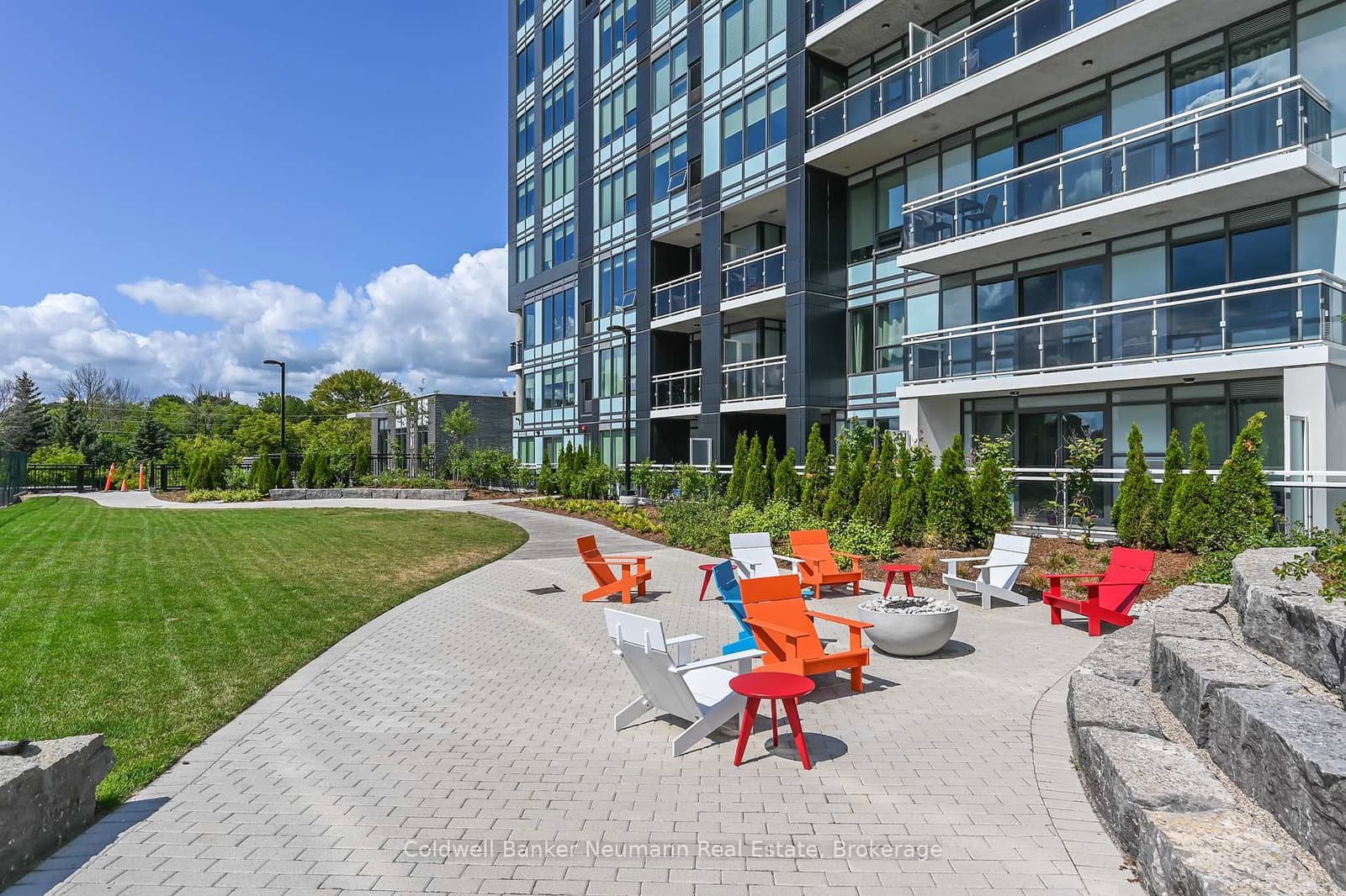 73 Arthur Street S, Unit 410 thumbnail 28